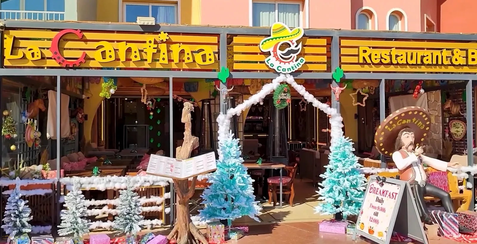 La Cantina restaurant at Hurghada Marina.