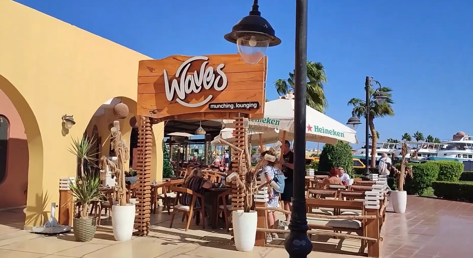 Waves Restaurant & Lounge Bar at Hurghada Marina.